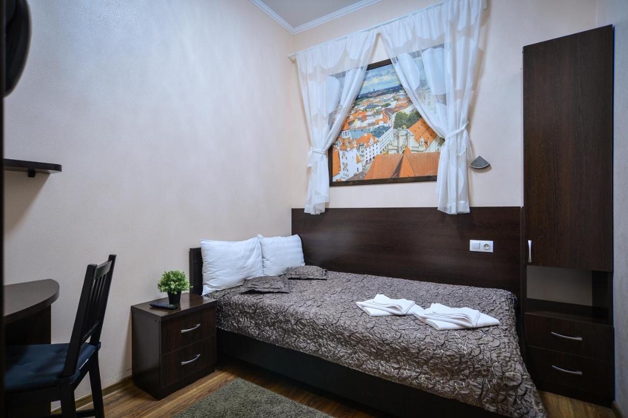 Sova Hotel Омск Екстериор снимка